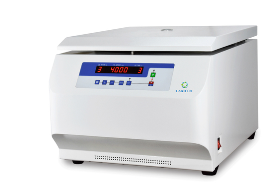 Versatile rotors Low-Speed Lab Centrifuge Max 4 * 250 ml ondersteunt zowel hoek en swing rotors