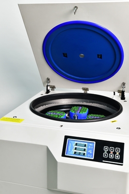 Centrifuge van grote capaciteit met meerhoekige rotoren Max 6*250 ml Maximale capaciteit van 1,5 L en hoge snelheid van 22000 r/min