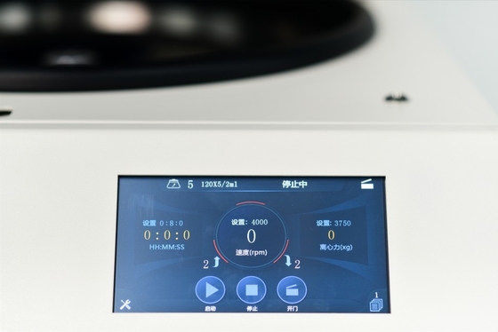 Bioveiligheid Centrifuge voor automatische onthoofding met een snelheidsnauwkeurigheid van ±10 r/min en een maximale snelheid van 6000 r/min